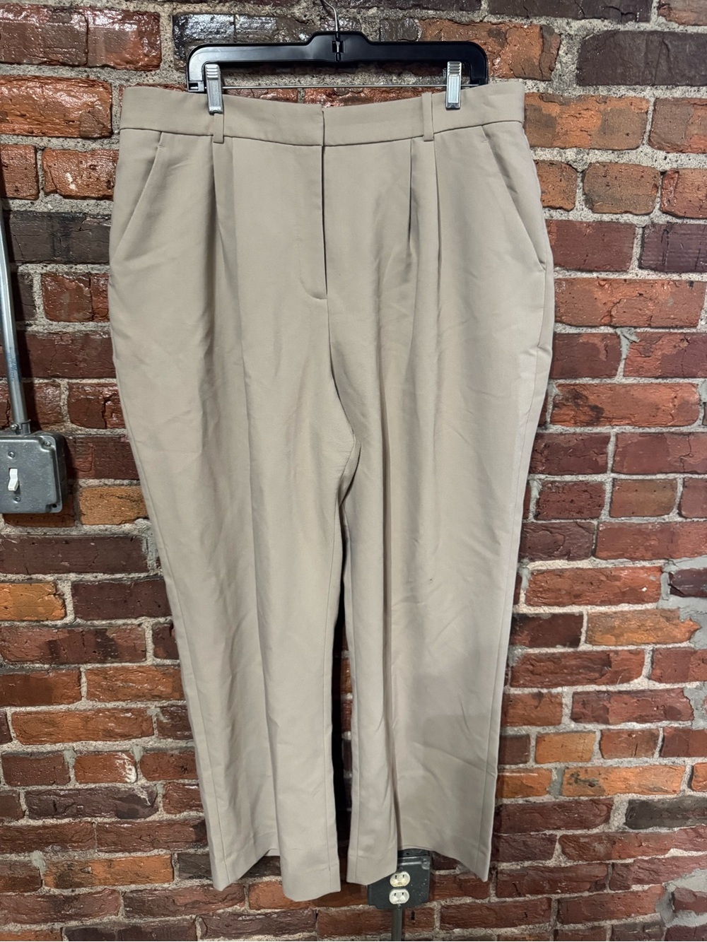 Curve Love A&F Tan Sloane Tailored Pant Size 34/18 EUC